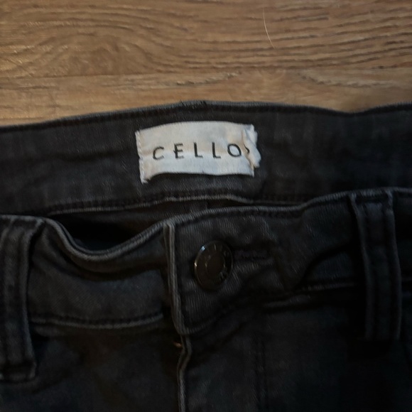 Cello Black Distressed Women's Jeans - Picture 3 of 8